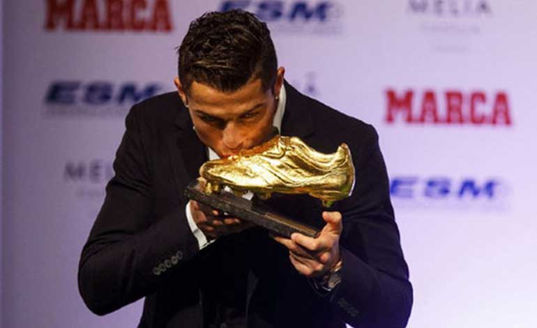 Ronaldo đoạt danh hiệu Chiếc giày vàng châu Âu